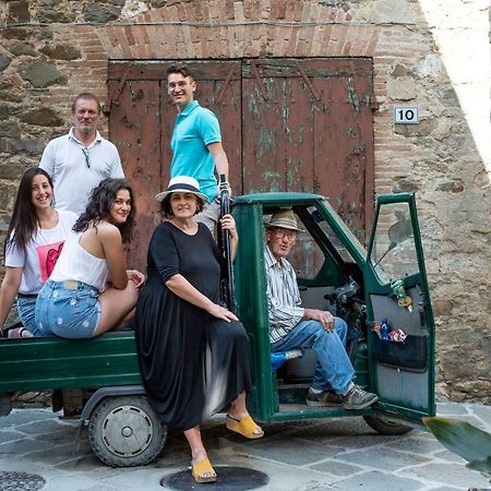 La Casa Di Alice Βίλα Castelnuovo dellʼAbate Εξωτερικό φωτογραφία