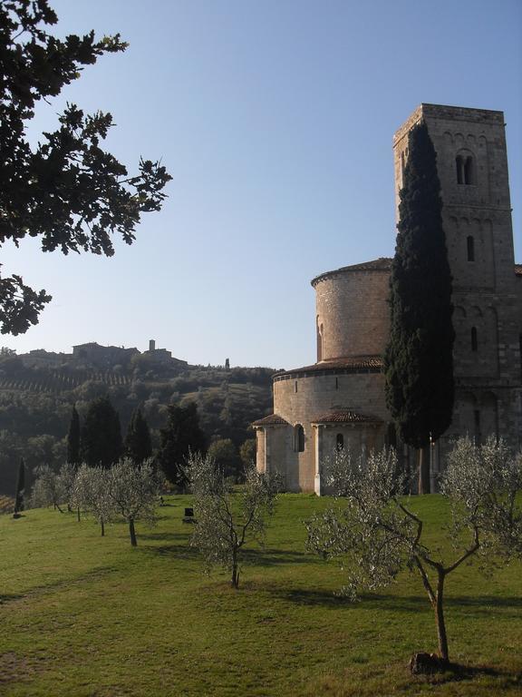 La Casa Di Alice Βίλα Castelnuovo dellʼAbate Εξωτερικό φωτογραφία