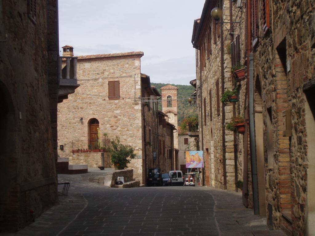 La Casa Di Alice Βίλα Castelnuovo dellʼAbate Εξωτερικό φωτογραφία