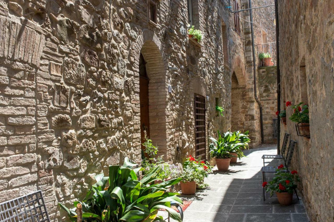 La Casa Di Alice Βίλα Castelnuovo dellʼAbate Εξωτερικό φωτογραφία